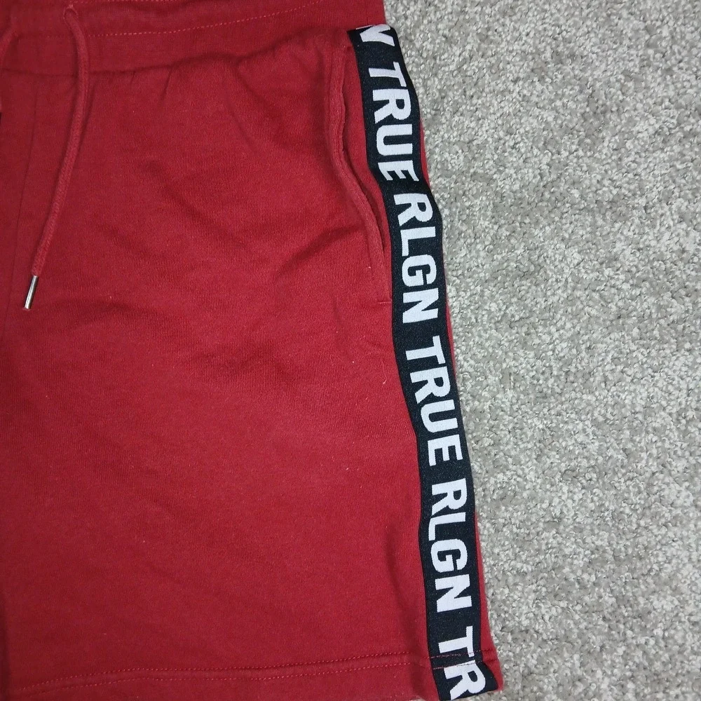 True Religion Mens Jogger Sweat Shorts Red Size Extra Small